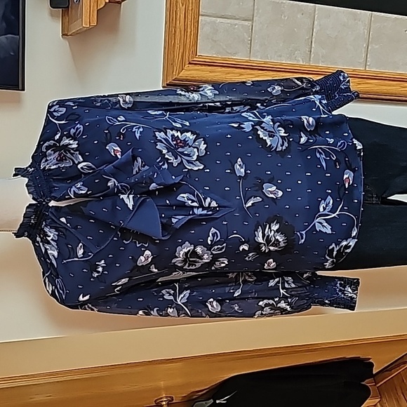 White House Black Market Tops - WHBM blouse